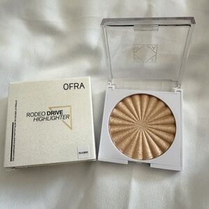 NIB OFRA Brentwood Highlighter in Gold